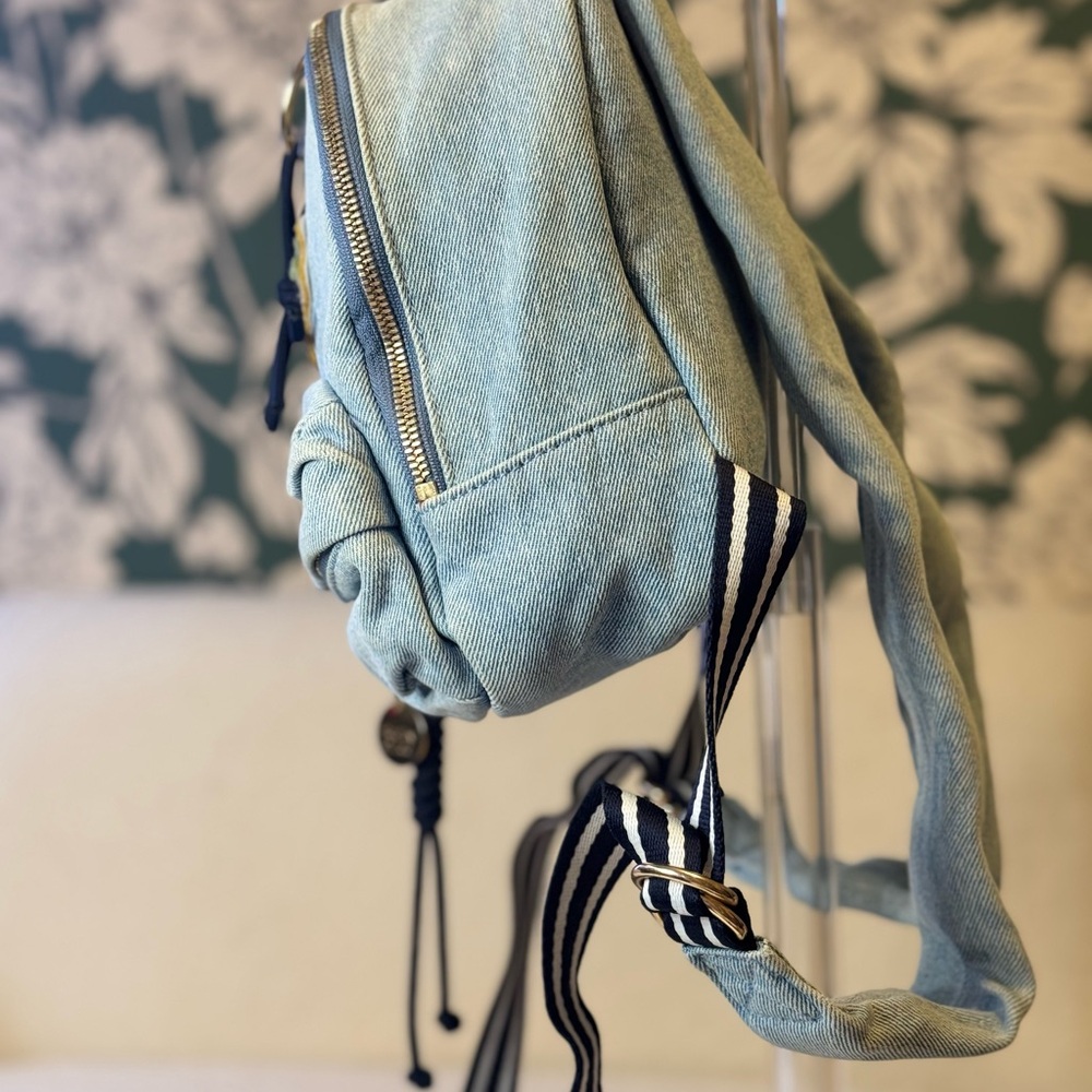 🤑See By Chloe Denim Backpack with Black and White Straps - Picture 6 of 10